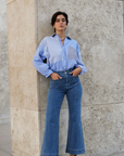 Jeans a vita alta con taglio svasato