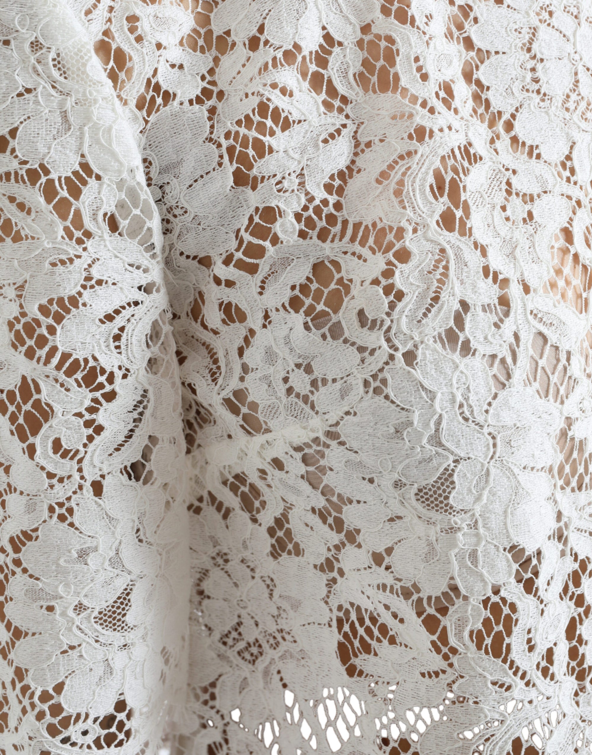 Dolce &amp; Gabbana White Floral Lace Cotton Round Neck Blouse Top