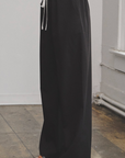 Pantaloni larghi con coulisse