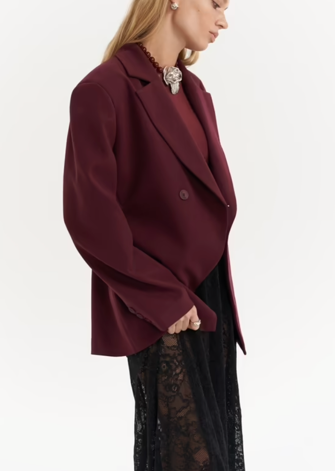 Blazer donna bordeaux elegante con taglio strutturato
